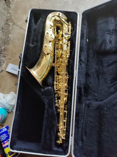 Yamaha yts tenor - with, case